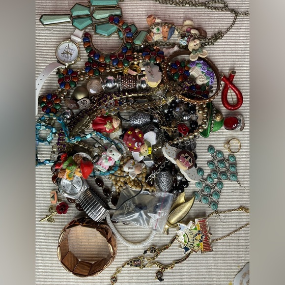 Jewelry - Estate Vintage Jewelry Lot – Mixed Pieces – Untested Watches
